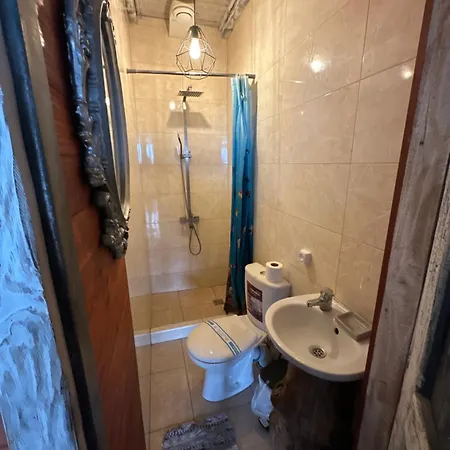 Chervona Kalyna Літній будинок