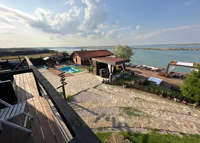 Chervona Kalyna Country house *