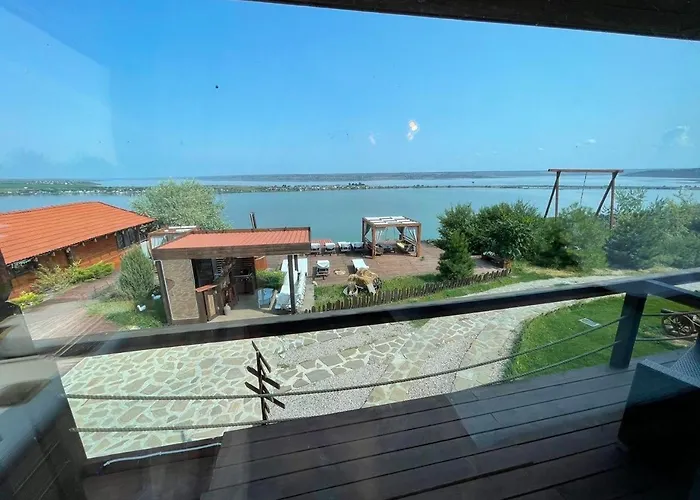 Chervona Kalyna Country house *