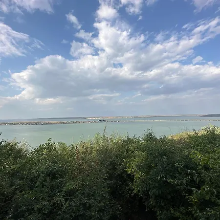 منزل ريفي Chervona Kalyna *